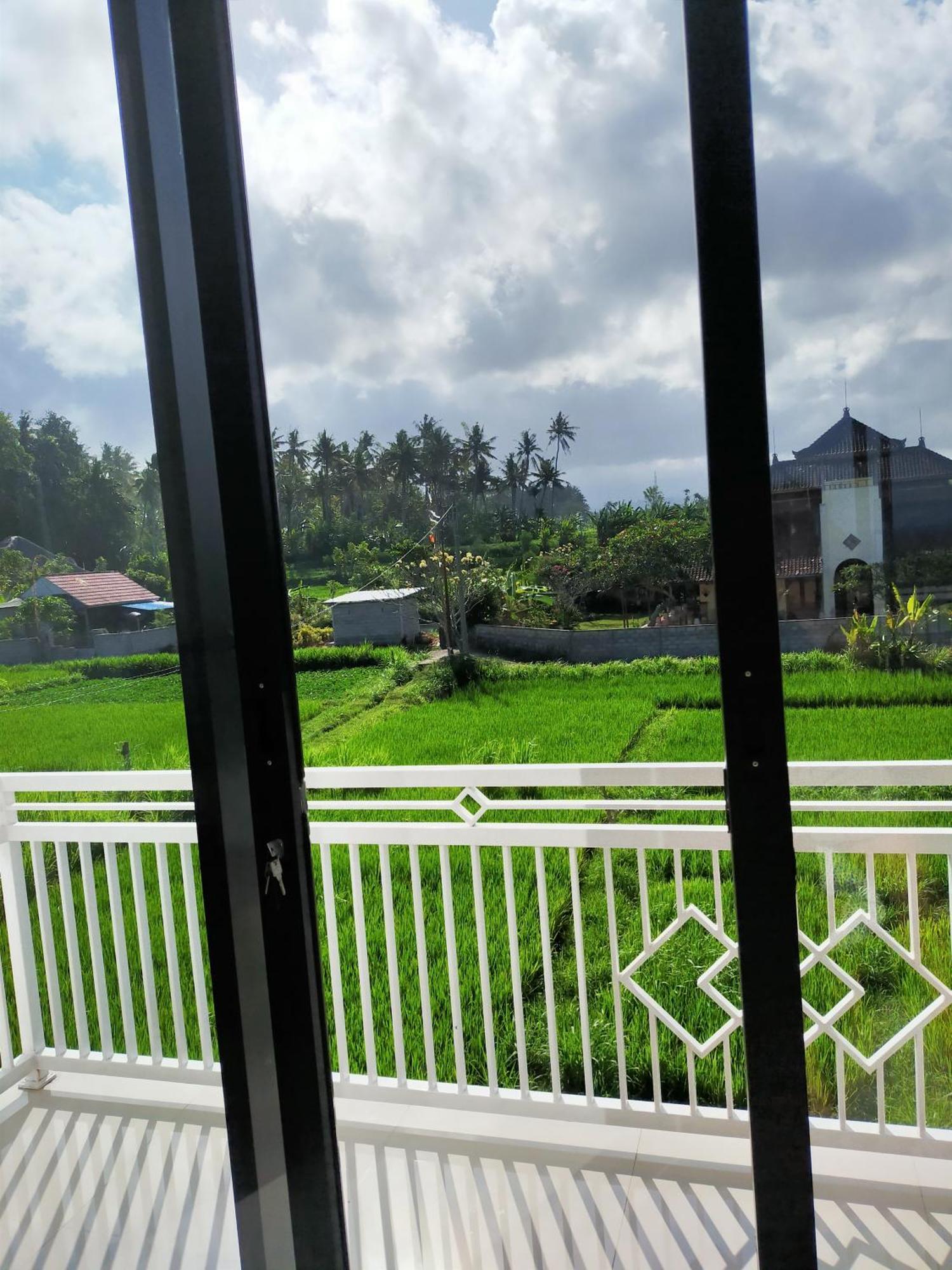 Limun Guesthouse Amlapura Eksteriør bilde